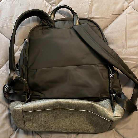 Tumi Backpack - Picture 2 of 3